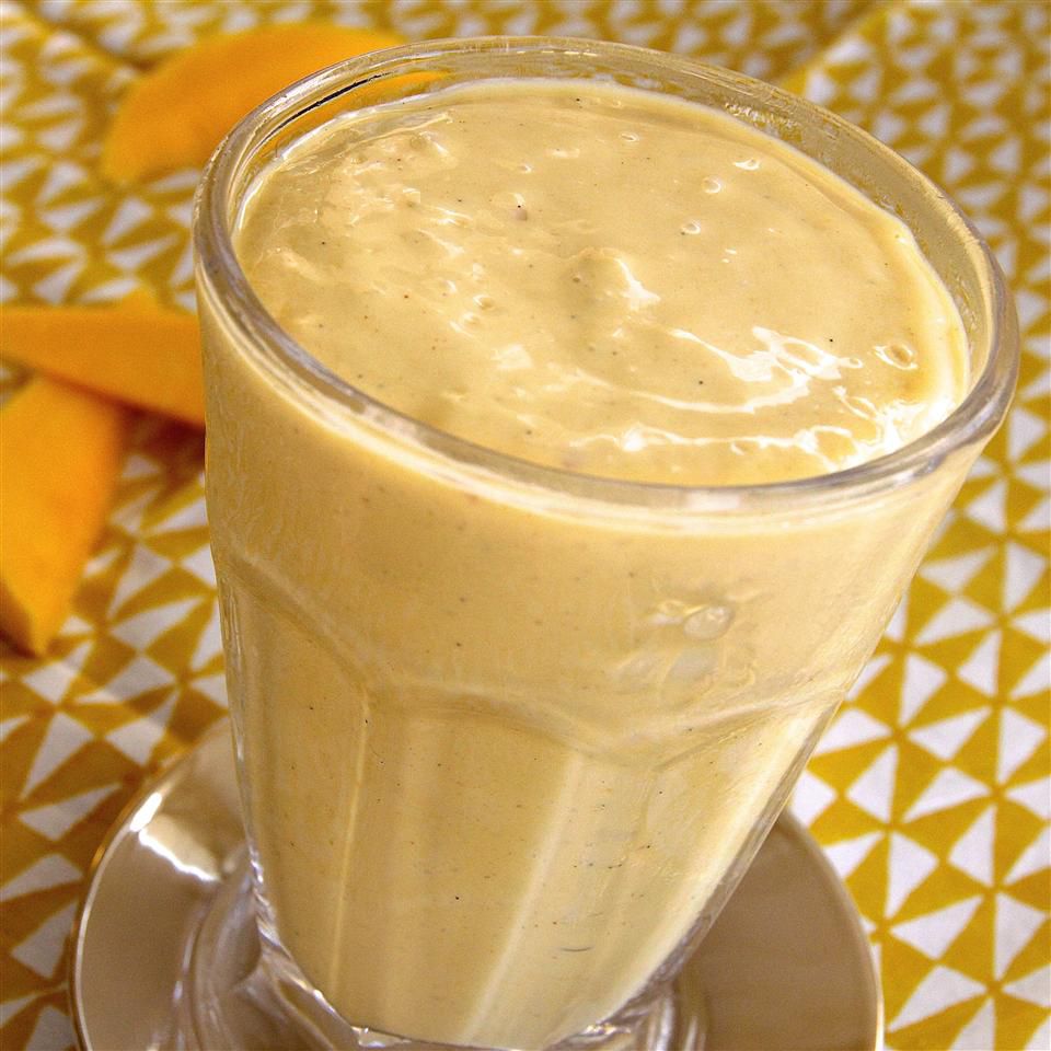 Receta Batido de mango y mantequilla de cacahuete Receta Batido de mango y mantequilla de cacahuete