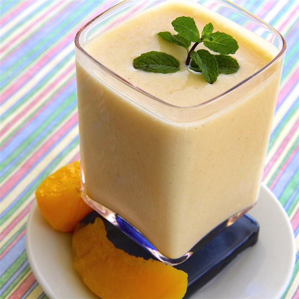 Receta Batido de melocotón y plátano Receta Batido de melocotón y plátano