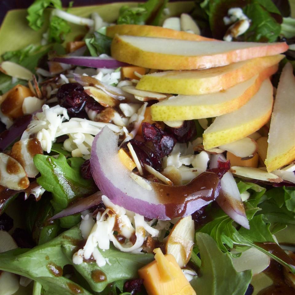 Receta Ensalada de arándanos y pera Receta Ensalada de arándanos y pera