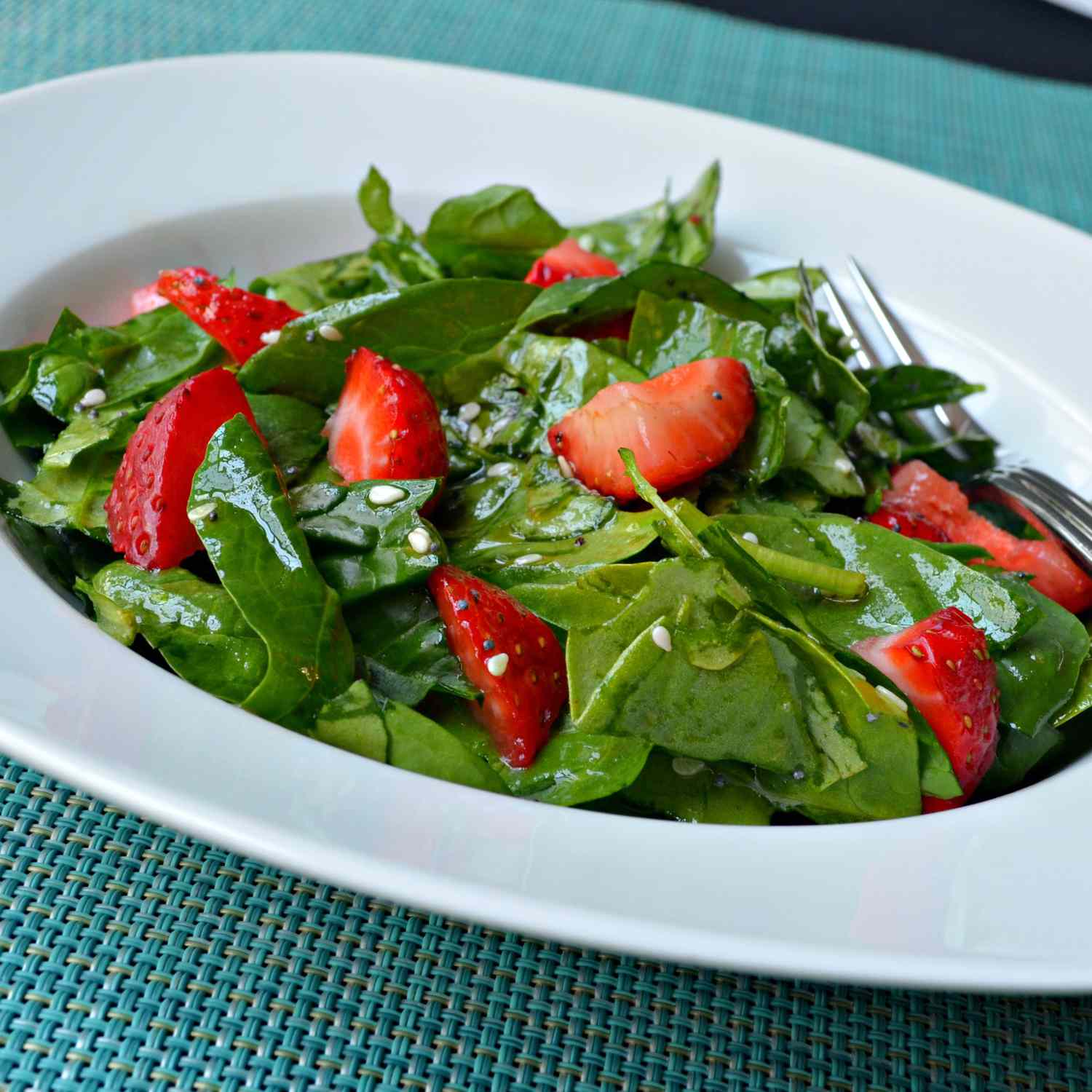 Receta Ensalada de espinacas y fresas Receta Ensalada de espinacas y fresas