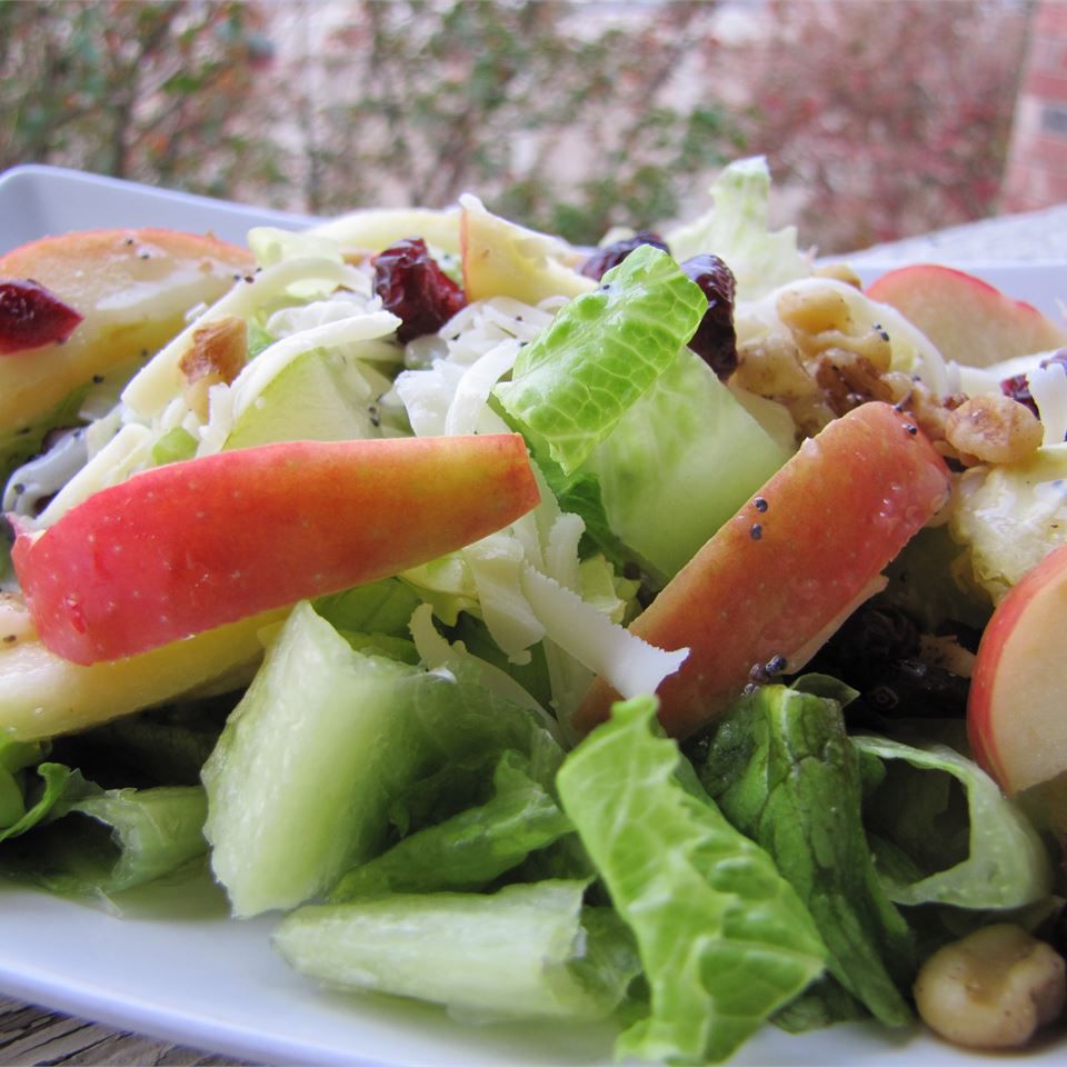 Receta Ensalada de frutas de invierno con aderezo de limón y semillas de amapola Receta Ensalada de frutas de invierno con aderezo de limón y semillas de amapola