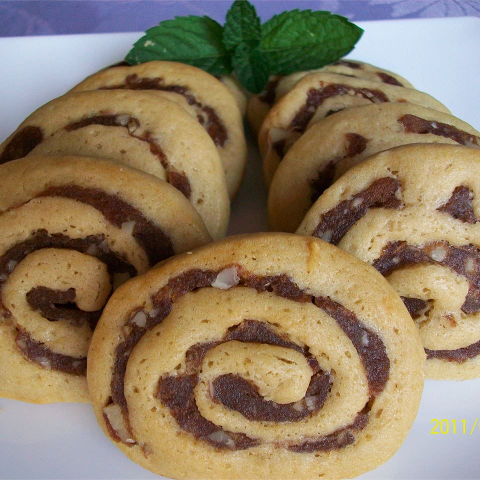 Receta Galletas de dátiles y nueces en espiral II Receta Galletas de dátiles y nueces en espiral II