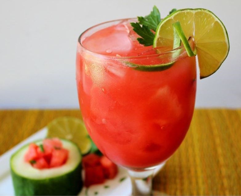 Receta Jugo de sandía y pepino con un toque de lima.