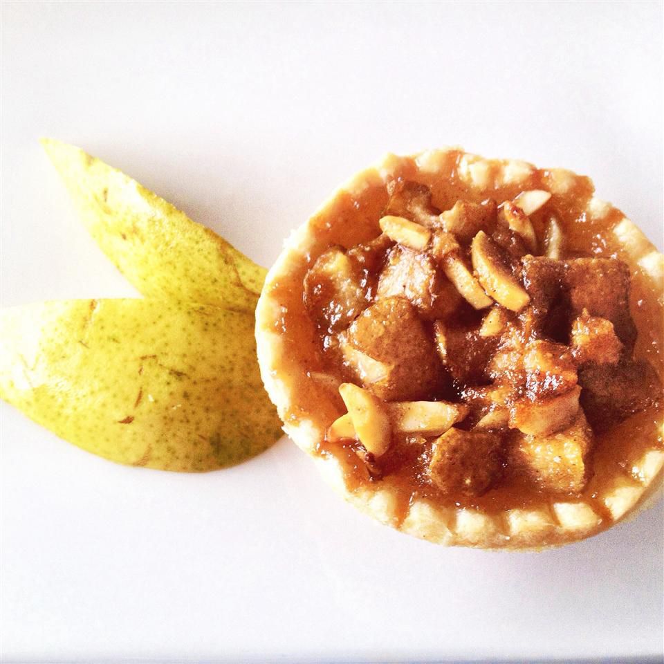 Receta Tartaletas de pera d'Anjou y almendras